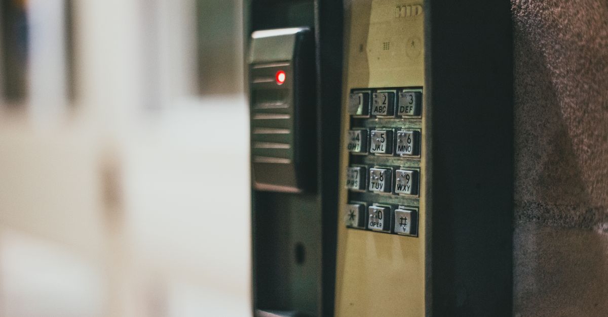 home security lock door — Local Locksmith Heroes