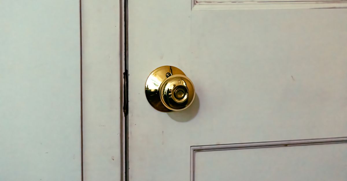 What We Install: Mortise Locks, Door Knob Locks, and Full Commercial Hardware — Local Locksmith Heroes