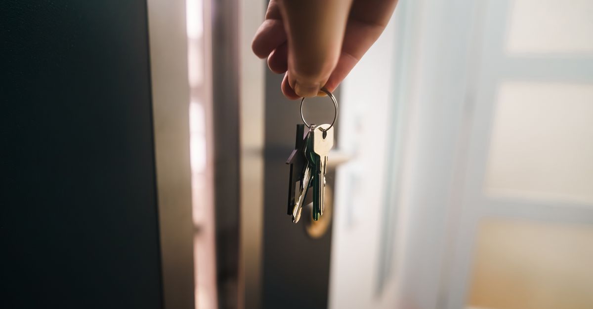 Residential Angle: When the Same Business Owner Needs Home Lock Help — Local Locksmith Heroes