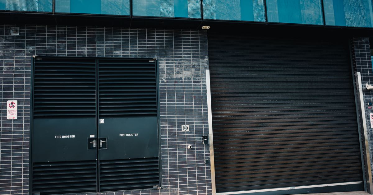 Why Commercial Garage Door Lock Repair Demands a Different Approach — Local Locksmith Heroes